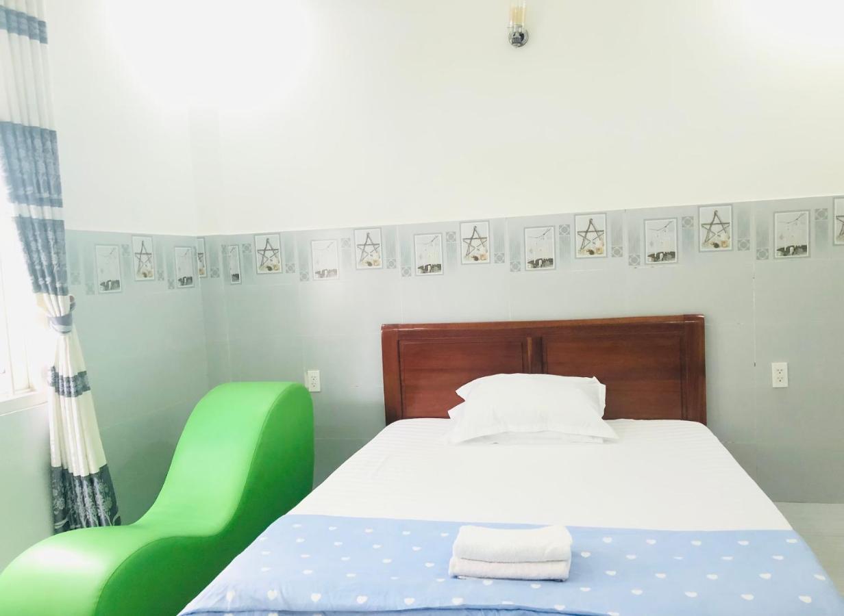 Khách sạn tình yêu Ks Hoàng Huân TP. Hồ Chí Minh